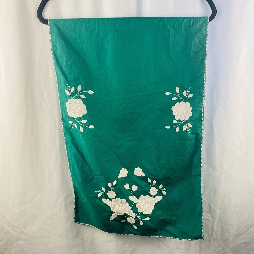 Vintage Green Table‎ Runner Placemats Napkins Floral Applique Cottagecore 8 sets